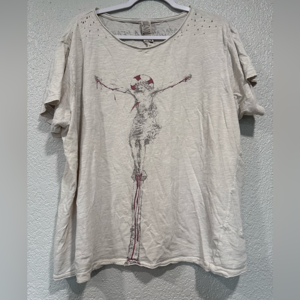 Magnolia Pearl Tee